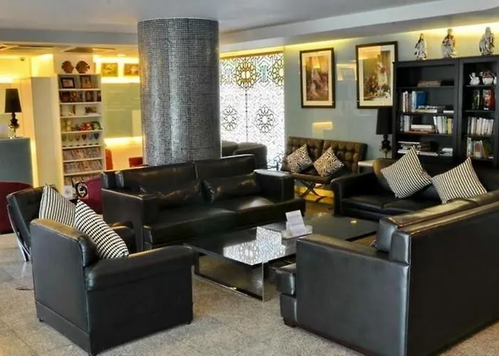Ziniza The Boutique Service Hotel 3*