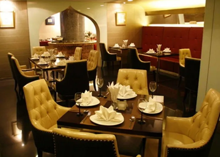 Ziniza The Boutique Service Hotel 3*